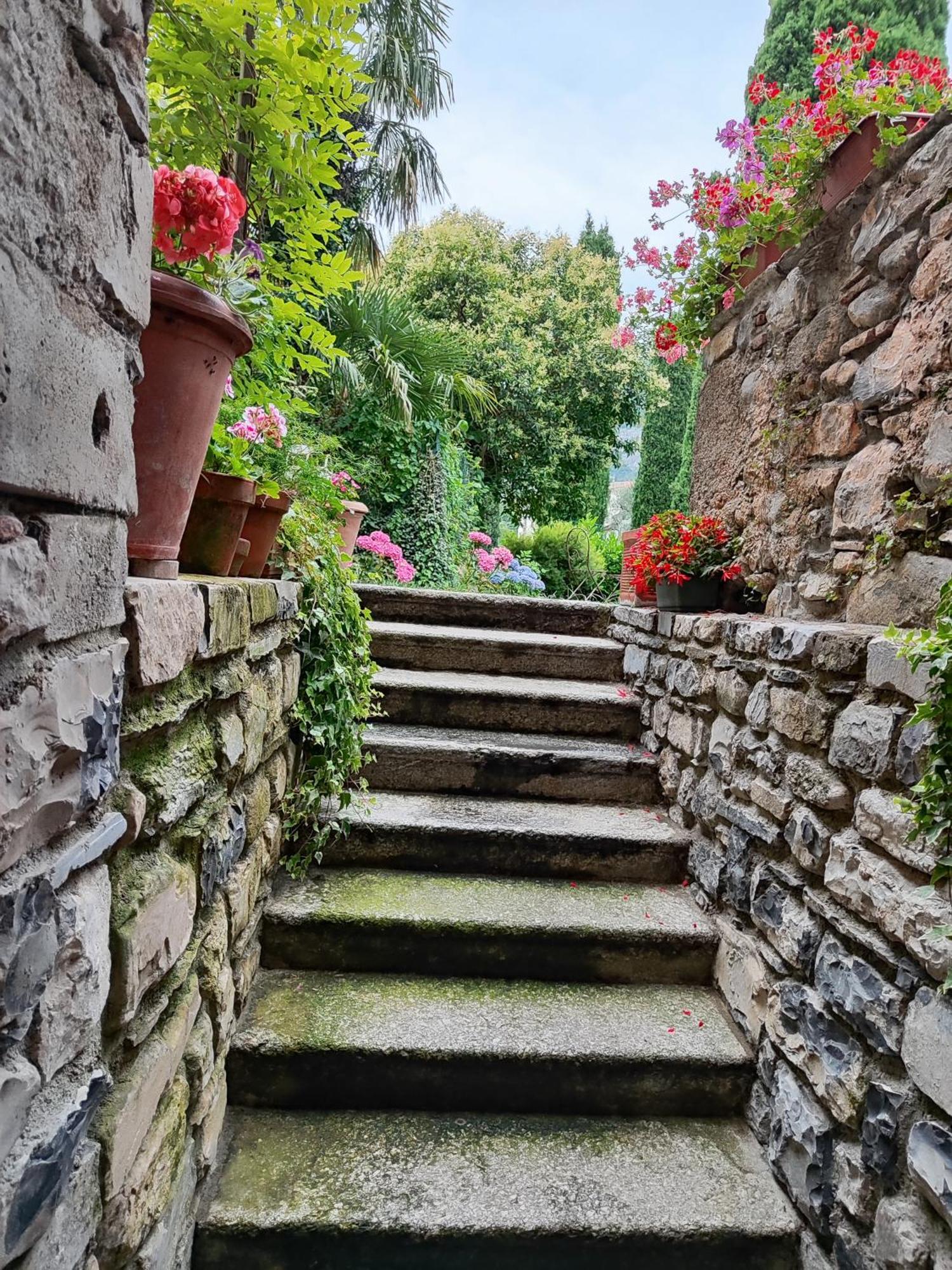 Bed and Breakfast Casa Lumaca Tremezzo Exterior foto